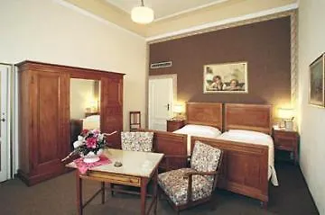 Hotel Grand Plaza & Maggiore 4*